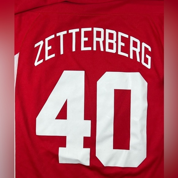 Official NHL Zetterberg Large Detroit Red Wings Authentic Adult Jersey EUC - Picture 9 of 9